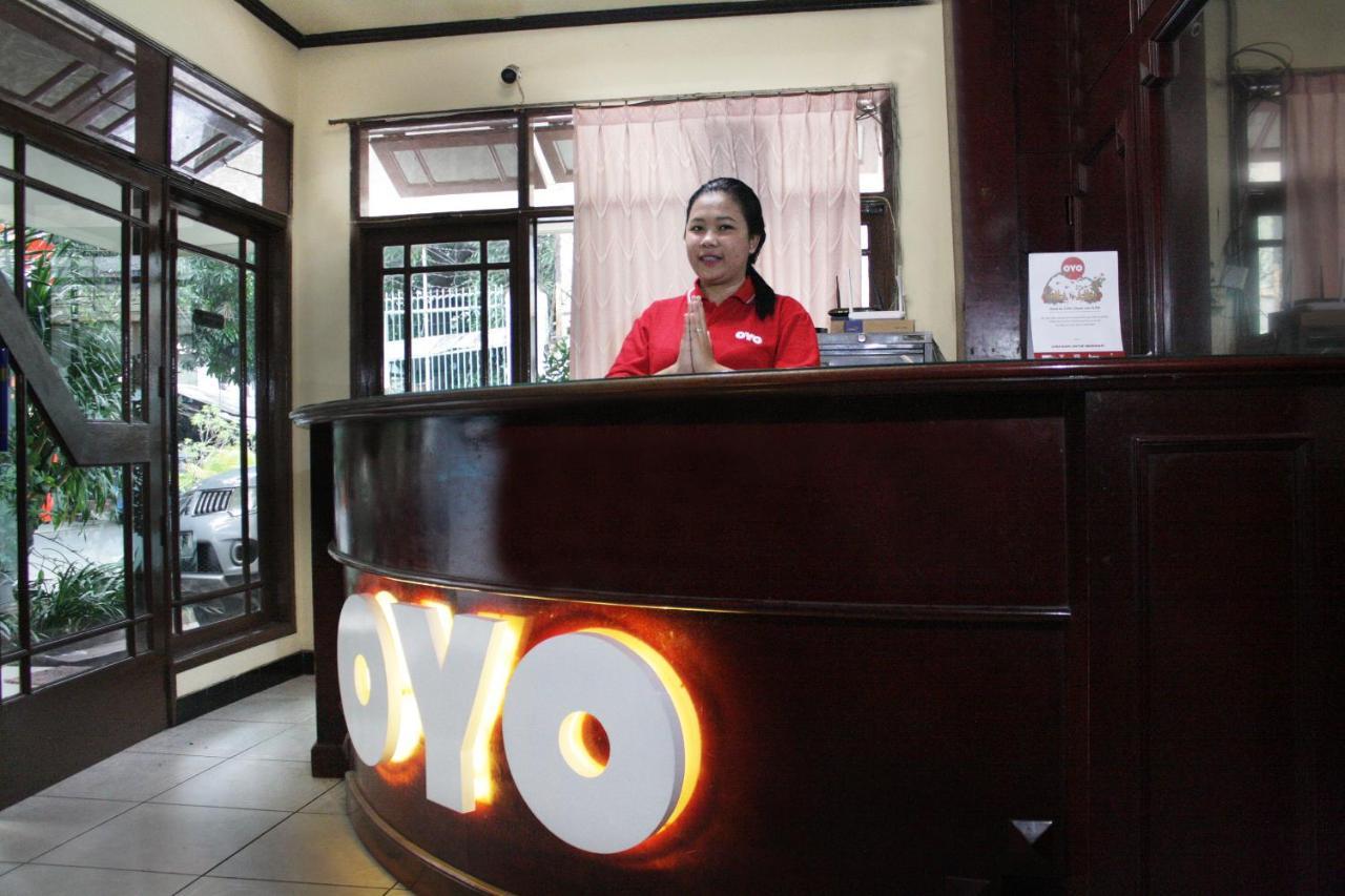Vaccinated Staff - Oyo 181 Wisma Bintang ジャカルタ エクステリア 写真